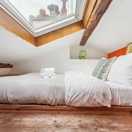Latin Quarter - 2 Beds - Cityapartmentstay *